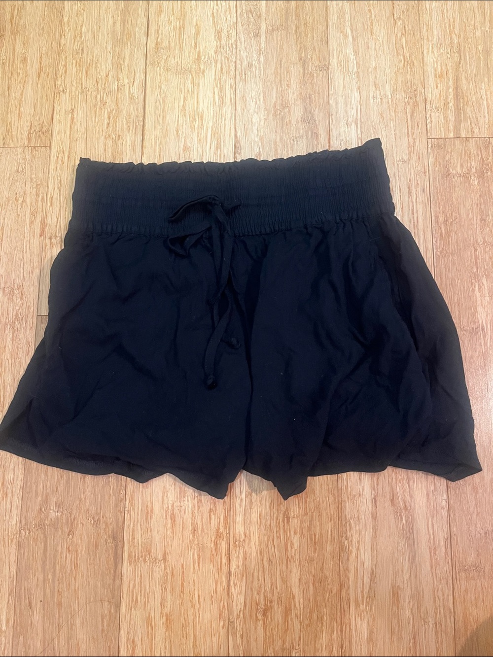 Everyday Black Pull‑On Women’s Shorts